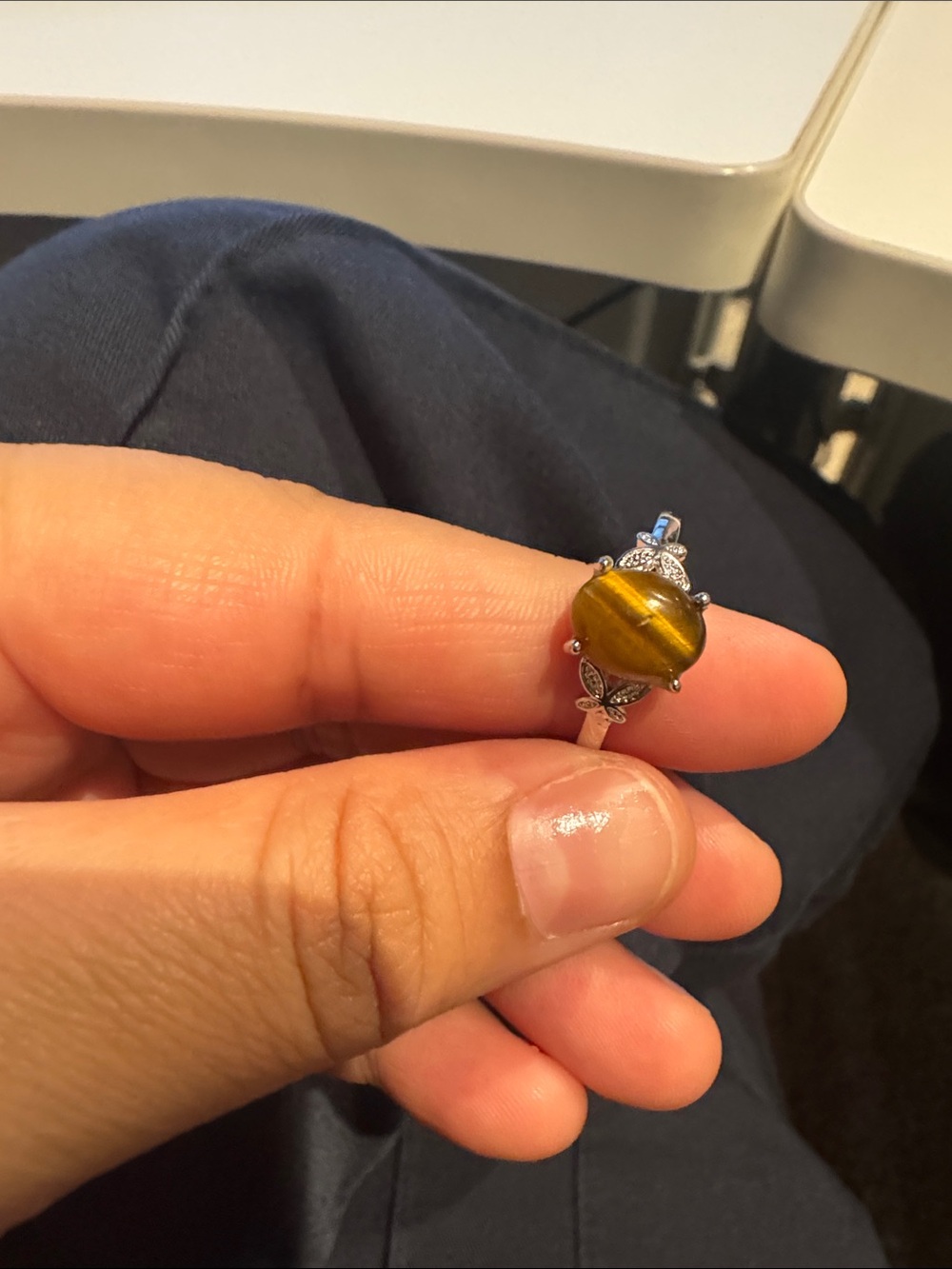 Tiger's Eye adjustable Silver tone Ring with Yellow Tiger Eye Cabochon - Picture 8 of 8